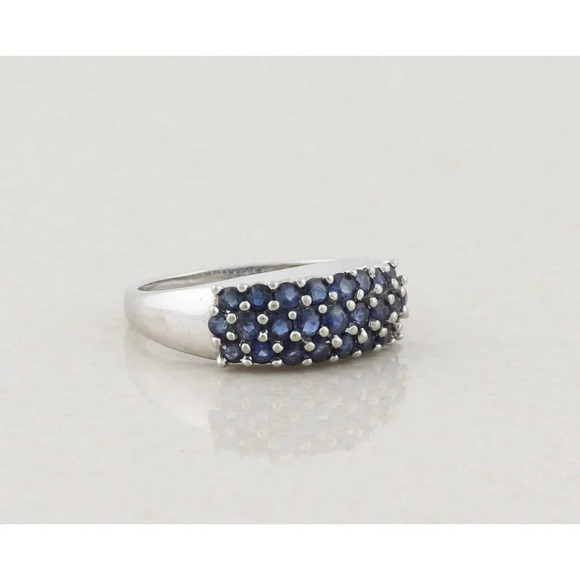10k White Gold Natural Blue Sapphire Band Ring size 6.75 - Picture 3 of 7